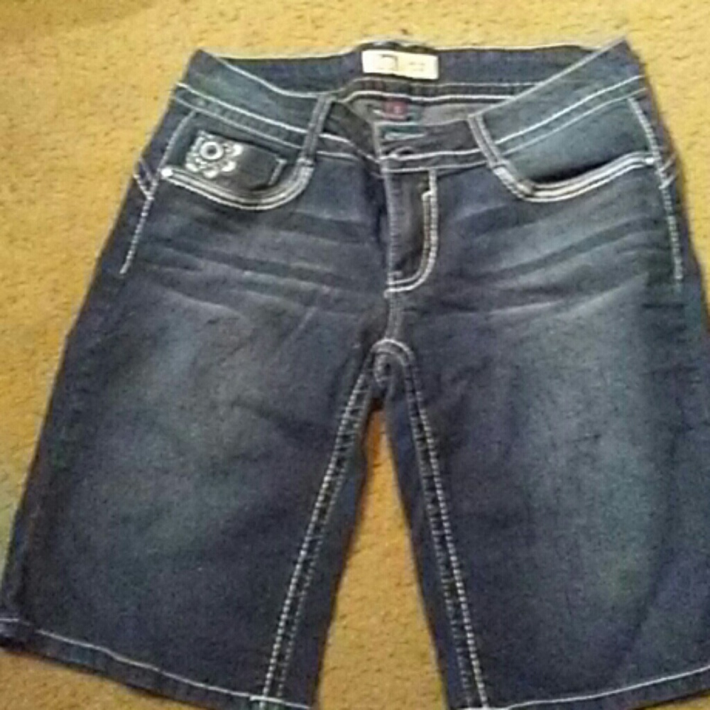 Capris